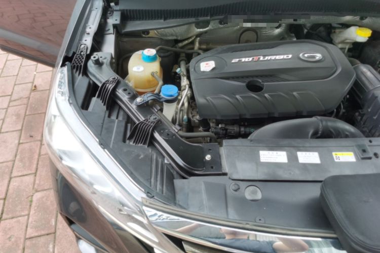 Used GAC Trumpchi GS5 2019 270T Automatic Luxury Edition Engine Bay Right