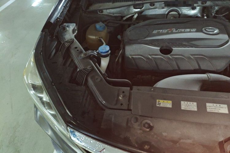 Used GAC Trumpchi GS5 2019 270T Automatic Luxury Edition Engine Bay Right