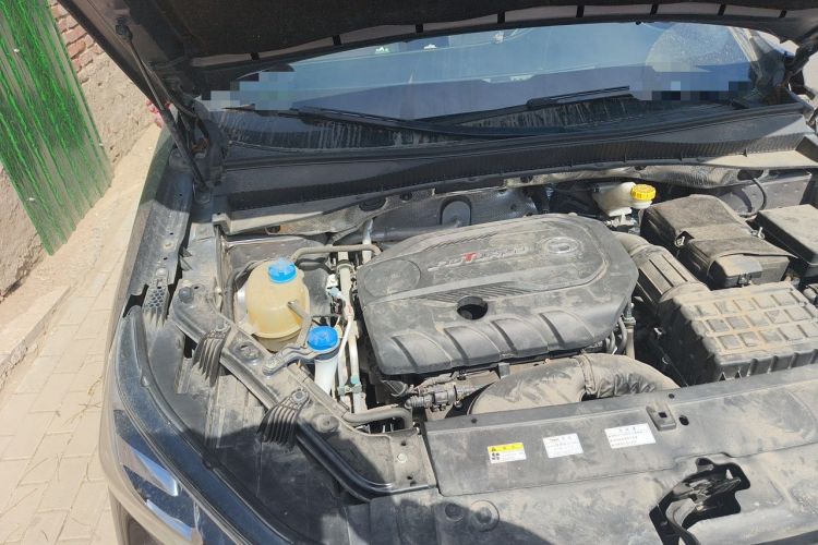 Used GAC Trumpchi GS5 2019 270T Automatic Elite Edition Engine Bay Right