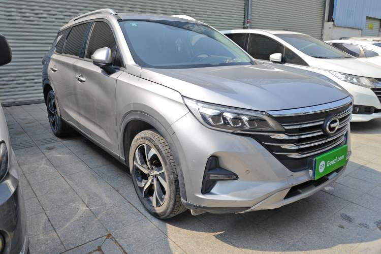Used GAC Trumpchi GS5 2019 270T Automatic Luxury Edition Front Right 45 Deg