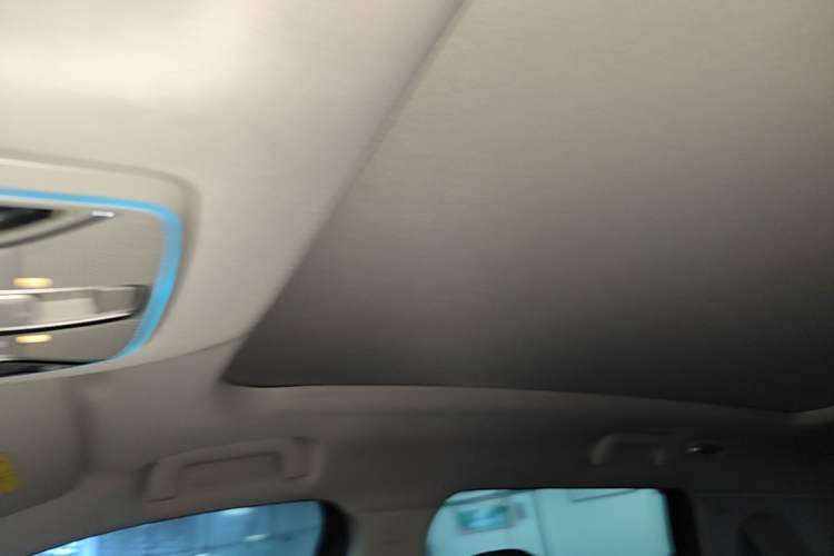 Used GAC Trumpchi GS5 2019 270T Automatic Prestige Edition Headliner
