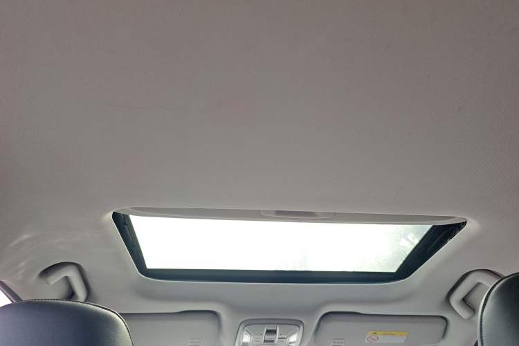 Used GAC Trumpchi GS5 2019 270T Automatic Luxury Edition Headliner