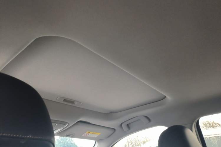 Used GAC Trumpchi GS5 2019 235T Automatic Elite Edition Headliner