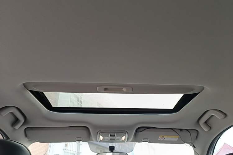 Used GAC Trumpchi GS5 2019 270T Automatic Luxury Edition Headliner