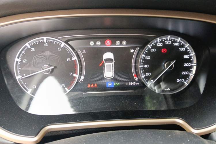 Used GAC Trumpchi GS5 2019 270T Automatic Luxury Edition Instrument Cluster