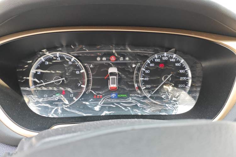 Used GAC Trumpchi GS5 2019 270T Automatic Luxury Edition Instrument Cluster