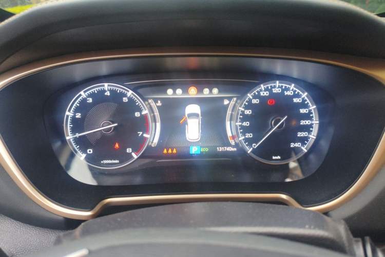 Used GAC Trumpchi GS5 2019 270T Automatic Luxury Edition Instrument Cluster