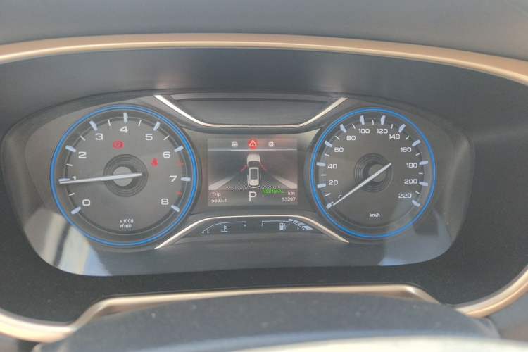 Used GAC Trumpchi GS5 2019 270T Automatic Elite Edition Instrument Cluster