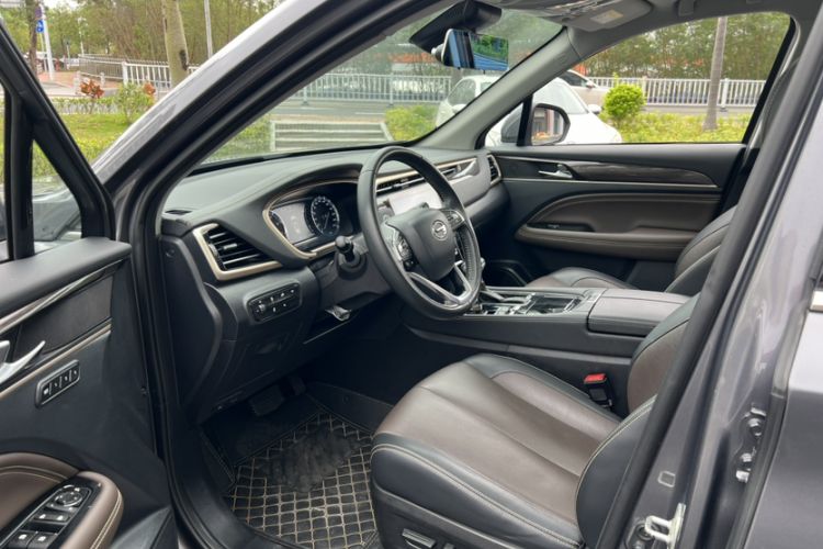 Used GAC Trumpchi GS5 2019 270T Automatic Luxury Edition Interior 1