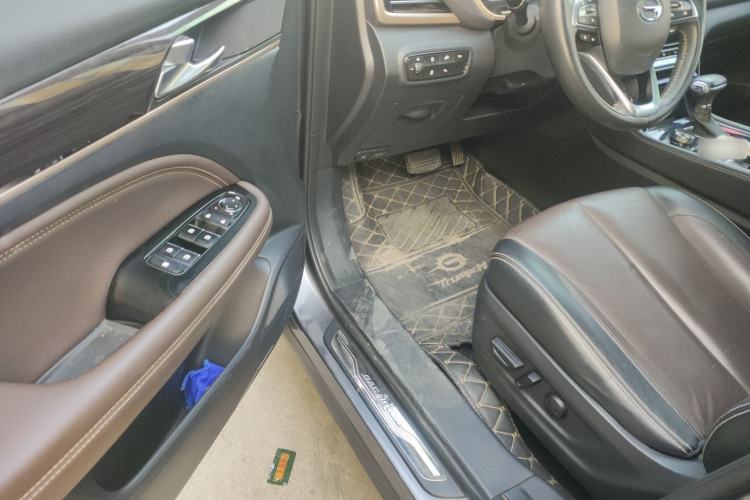 Used GAC Trumpchi GS5 2019 270T Automatic Luxury Edition Interior 3