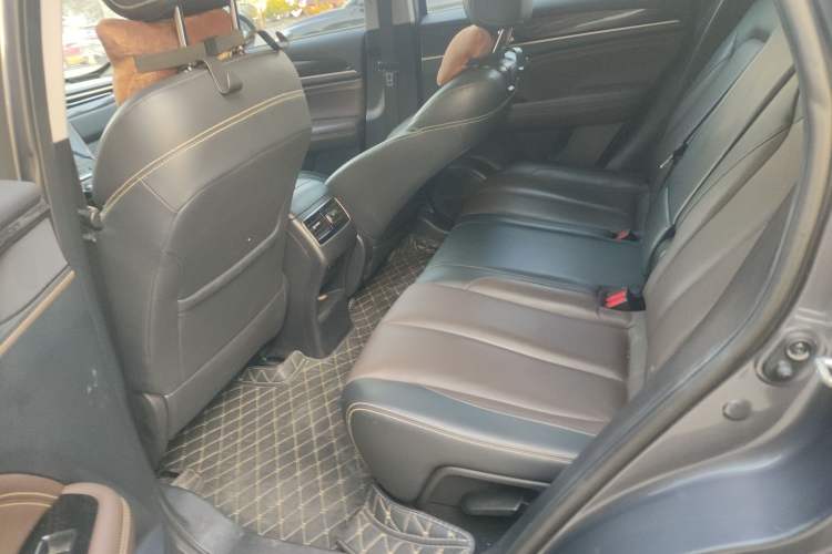 Used GAC Trumpchi GS5 2019 270T Automatic Luxury Edition Interior 4