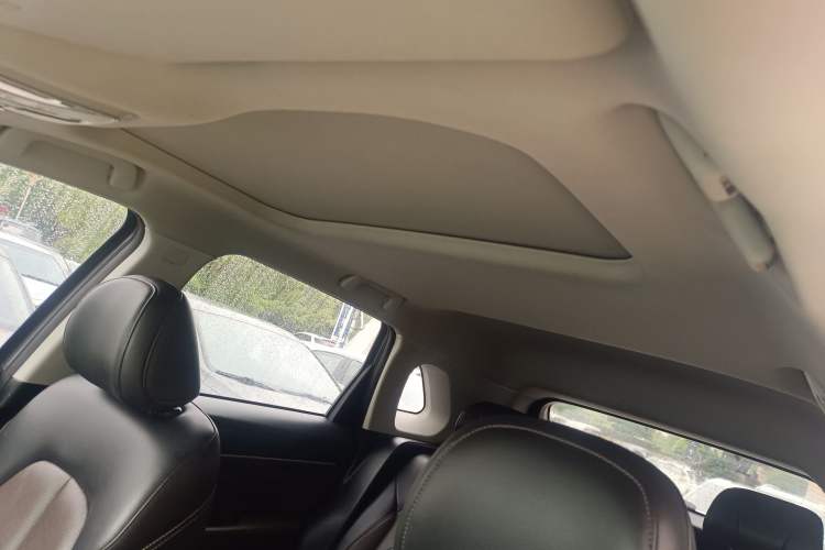 Used GAC Trumpchi GS5 2019 235T Automatic Luxury Edition Interior 4