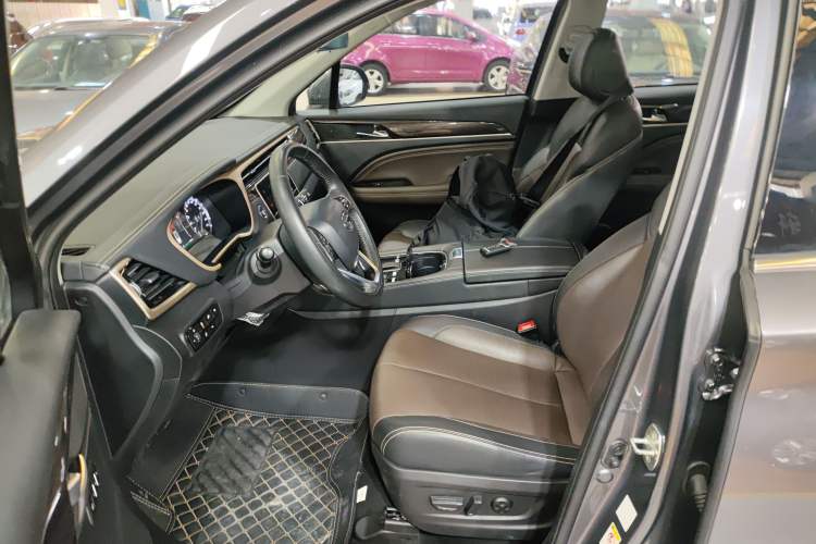 Used GAC Trumpchi GS5 2019 270T Automatic Luxury Edition Left Front Seat