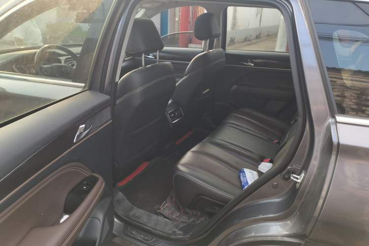 Used GAC Trumpchi GS5 2019 270T Automatic Luxury Edition Left Rear Seat