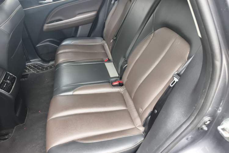 Used GAC Trumpchi GS5 2019 270T Automatic Elite Edition Left Rear Seat