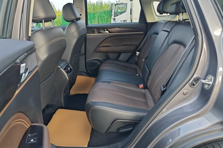 Used GAC Trumpchi GS5 2019 270T Automatic Luxury Edition Left Rear Seat