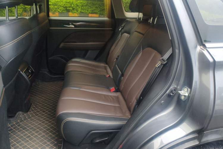 Used GAC Trumpchi GS5 2019 270T Automatic Luxury Edition Left Rear Seat
