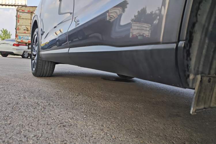 Used GAC Trumpchi GS5 2019 270T Automatic Luxury Edition Left Side Sill