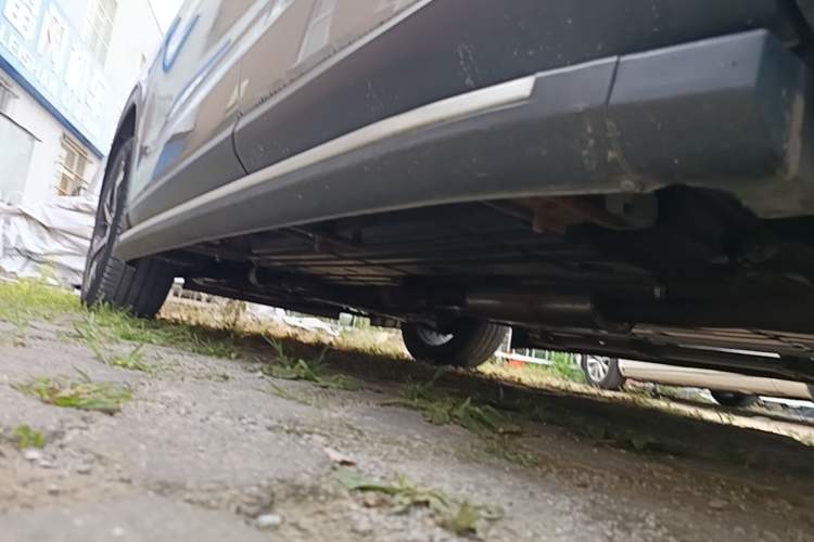 Used GAC Trumpchi GS5 2019 270T Automatic Luxury Edition Left Side Sill