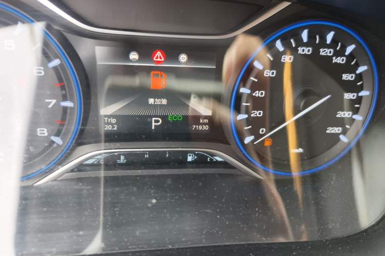 Used GAC Trumpchi GS5 2019 270T Automatic Elite Edition Odometer Close Up