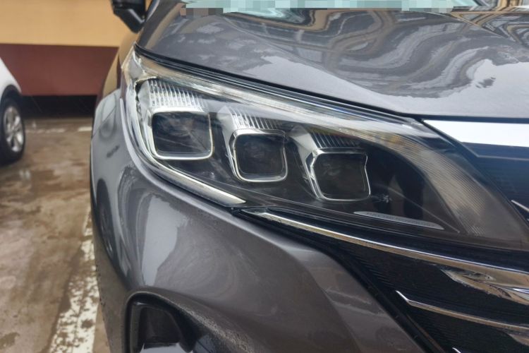 Used GAC Trumpchi GS5 2019 270T Automatic Luxury Edition Right Front Headlight