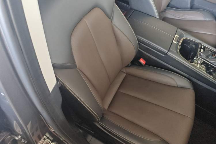 Used GAC Trumpchi GS5 2019 270T Automatic Luxury Edition Right Front Seat