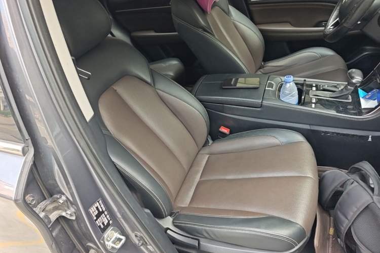 Used GAC Trumpchi GS5 2019 270T Automatic Elite Edition Right Front Seat