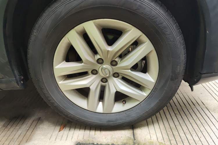 Used GAC Trumpchi GS5 2019 270T Automatic Elite Edition Right Front Wheel Hub