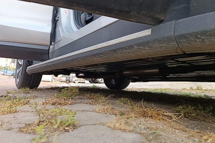 Used GAC Trumpchi GS5 2019 270T Automatic Luxury Edition Right Side Sill