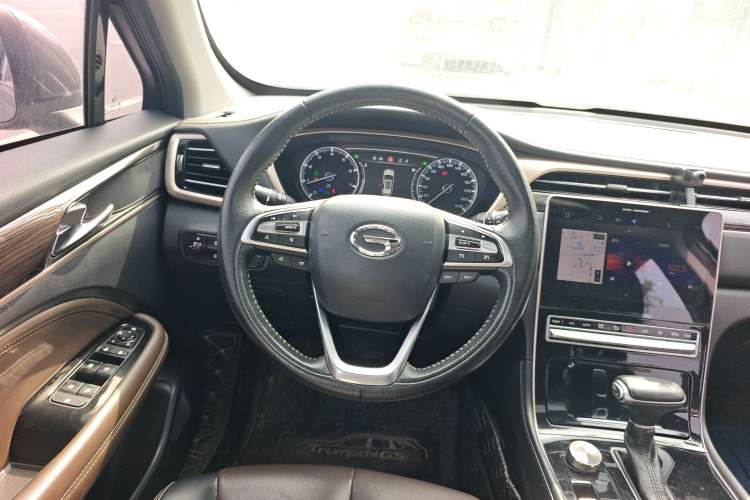 Used GAC Trumpchi GS5 2019 270T Automatic Luxury Edition Steering Wheel