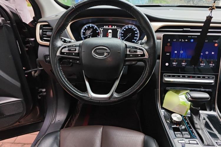 Used GAC Trumpchi GS5 2019 270T Automatic Luxury Edition Steering Wheel
