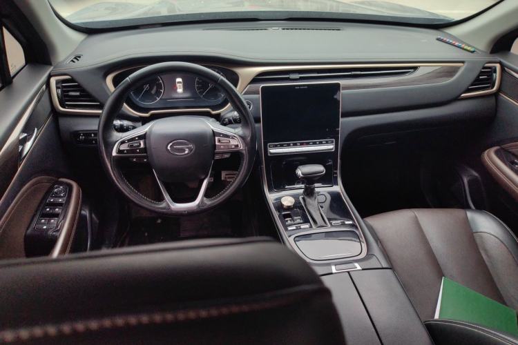 Used GAC Trumpchi GS5 2019 270T Automatic Luxury Edition Steering Wheel