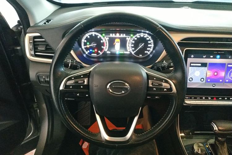 Used GAC Trumpchi GS5 2019 235T Automatic Luxury Edition Steering Wheel