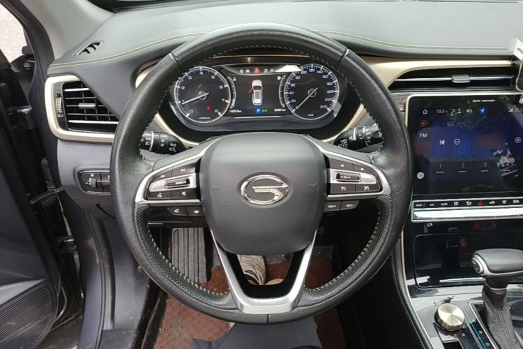 Used GAC Trumpchi GS5 2019 270T Automatic Luxury Edition Steering Wheel