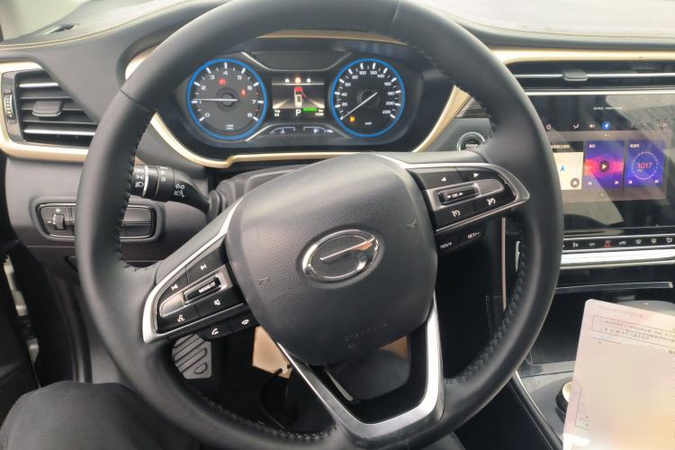 Used GAC Trumpchi GS5 2019 235T Automatic Elite Edition Steering Wheel