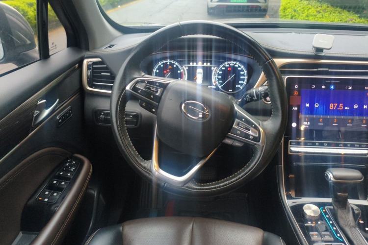 Used GAC Trumpchi GS5 2019 270T Automatic Luxury Edition Steering Wheel