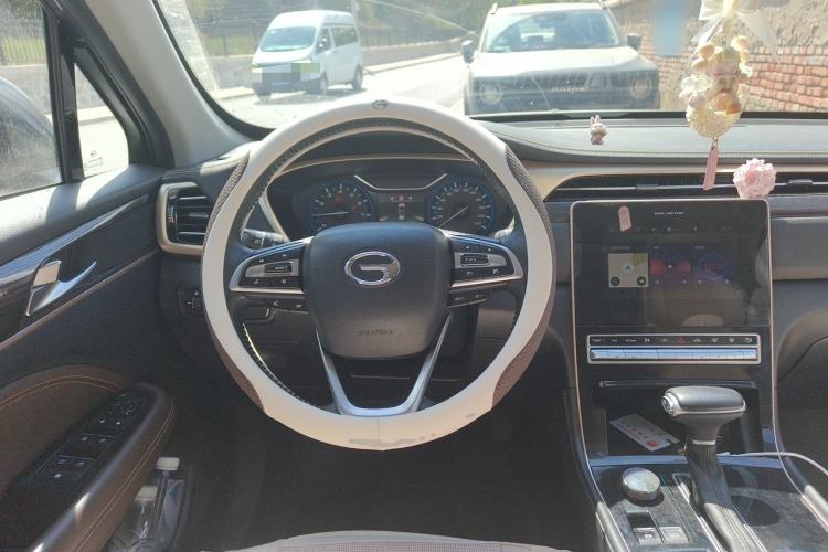 Used GAC Trumpchi GS5 2019 270T Automatic Elite Edition Steering Wheel