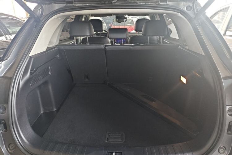 Used GAC Trumpchi GS5 2019 270T Automatic Luxury Edition Trunk