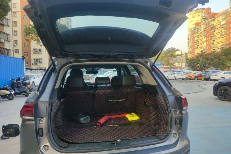 Used GAC Trumpchi GS5 2019 270T Automatic Luxury Edition Trunk