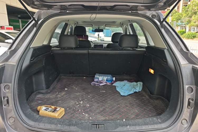 Used GAC Trumpchi GS5 2019 270T Automatic Elite Edition Trunk