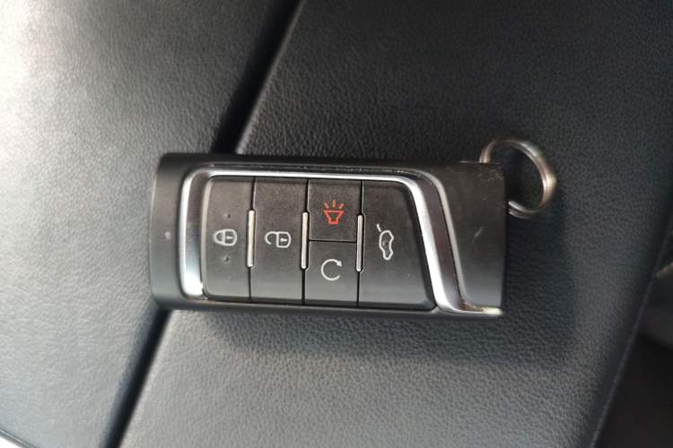 Used GAC Trumpchi GS5 2019 270T Automatic Luxury Edition Vehicle Key