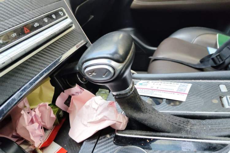Used GAC Trumpchi GS5 2019 270T Automatic Elite Edition Gear Lever