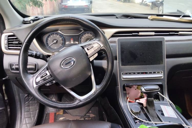 Used GAC Trumpchi GS5 2019 270T Automatic Elite Edition Steering Wheel