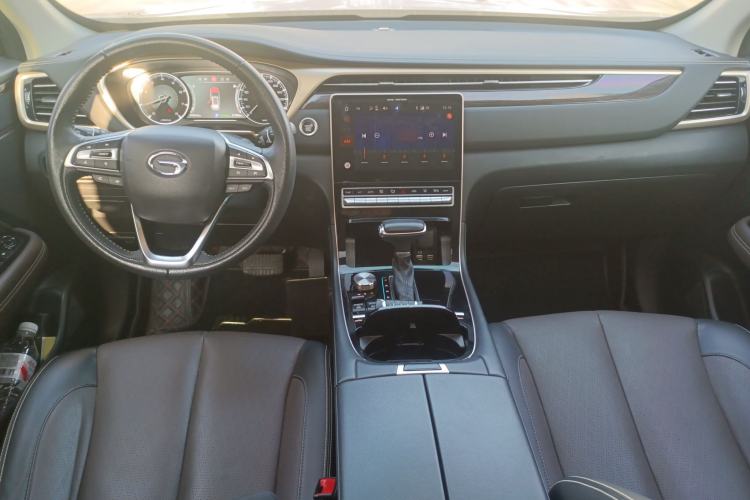 Used GAC Trumpchi GS5 2019 270T Automatic Luxury Edition Center Console