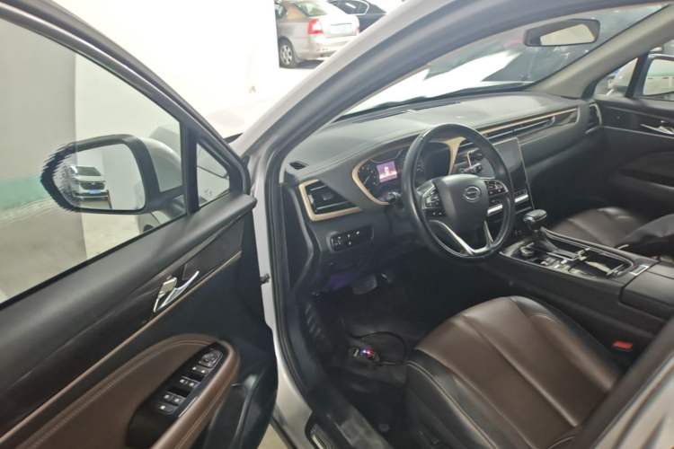 Used GAC Trumpchi GS5 2019 270T Automatic Elite Edition Driver Seat