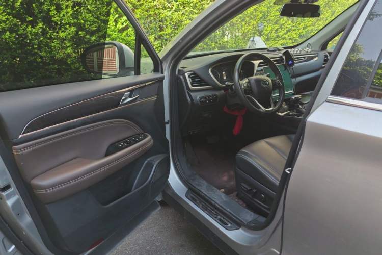 Used GAC Trumpchi GS5 2019 270T Automatic Luxury Edition Driver Seat
