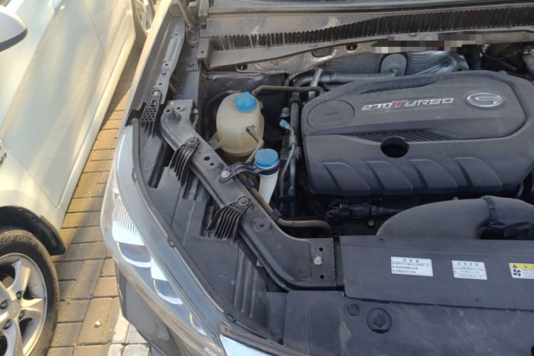 Used GAC Trumpchi GS5 2019 270T Automatic Luxury Edition Engine Bay Right
