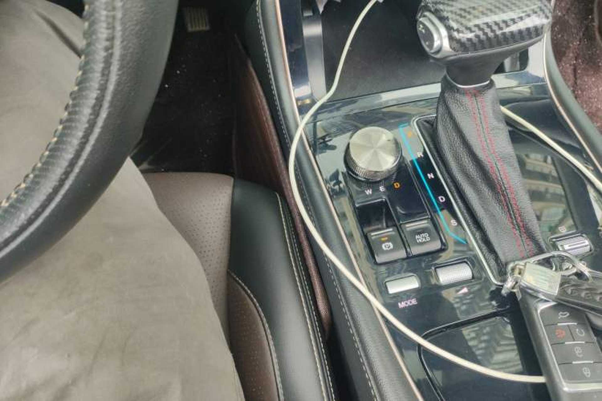 Used GAC Trumpchi GS5 2019 270T Automatic Elite Edition Gear Lever