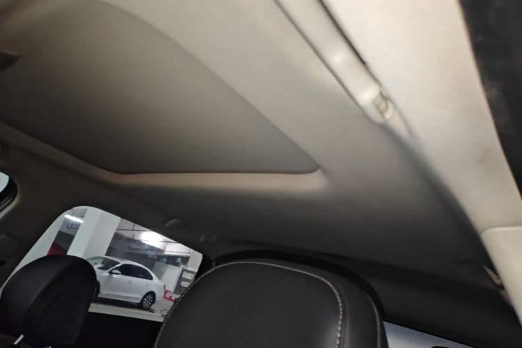 Used GAC Trumpchi GS5 2019 270T Automatic Elite Edition Headliner