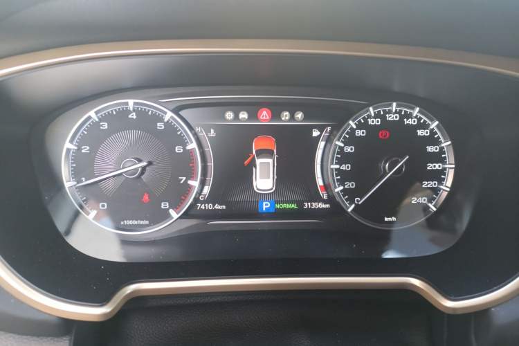 Used GAC Trumpchi GS5 2019 270T Automatic Luxury Edition Instrument Cluster